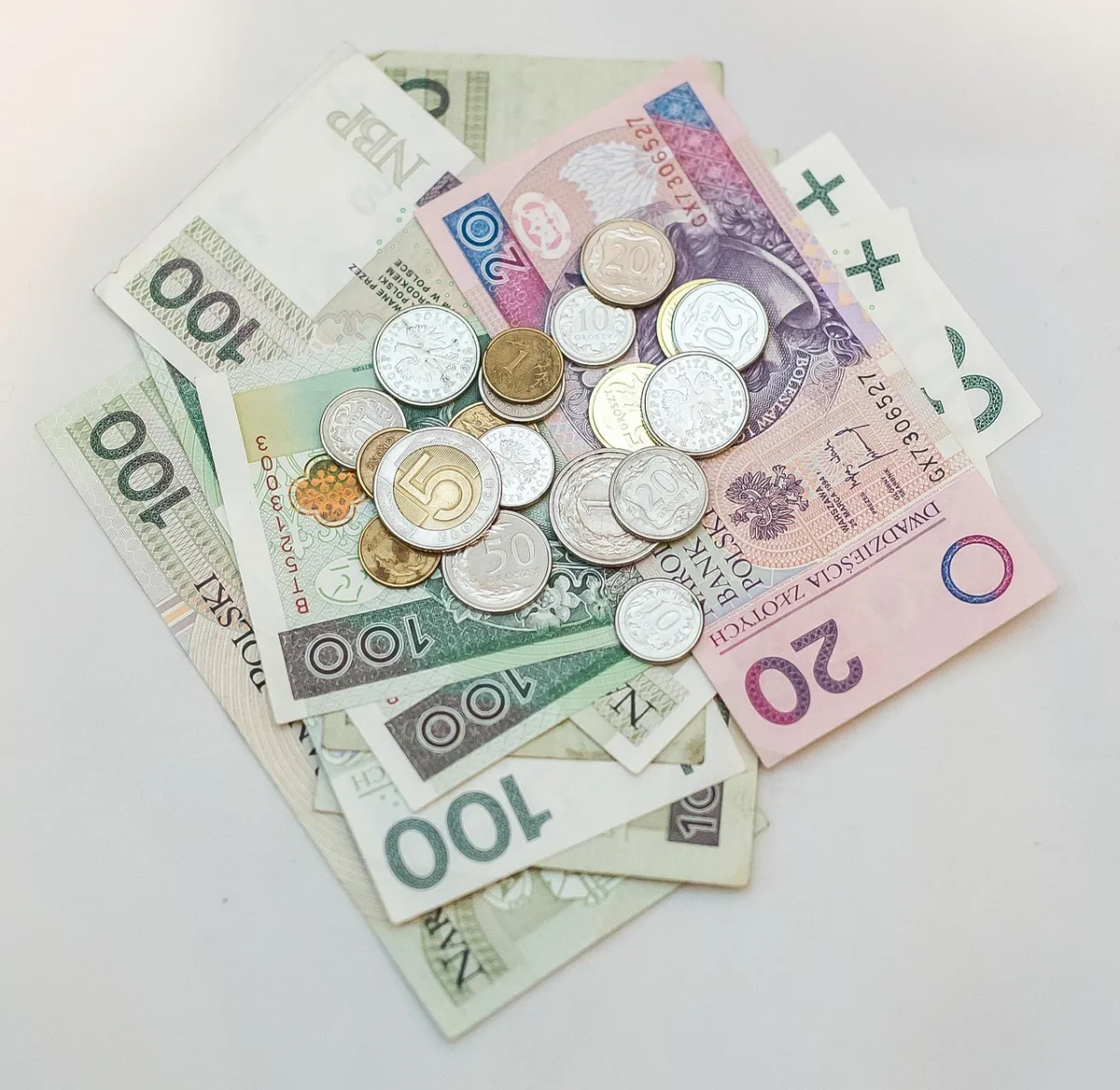 RECR11 eleva lucro e dividendos rendem 146% do CDI; descubra valores