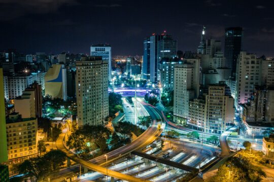 HGRU11 anuncia novo pagamento de dividendos; Veja o valor por cota